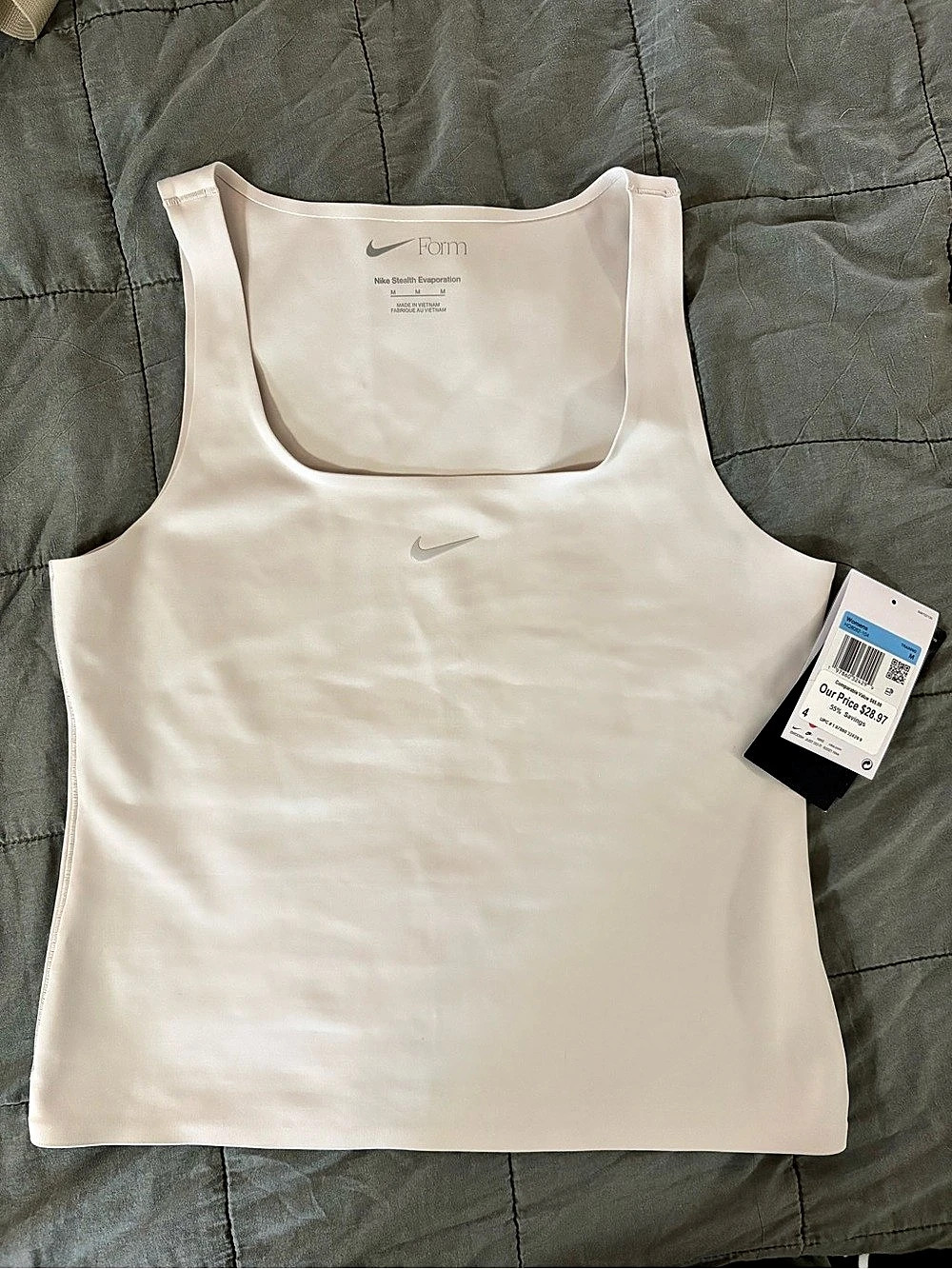 Nike Form Athletic Tank Top in White Size Medium NWT